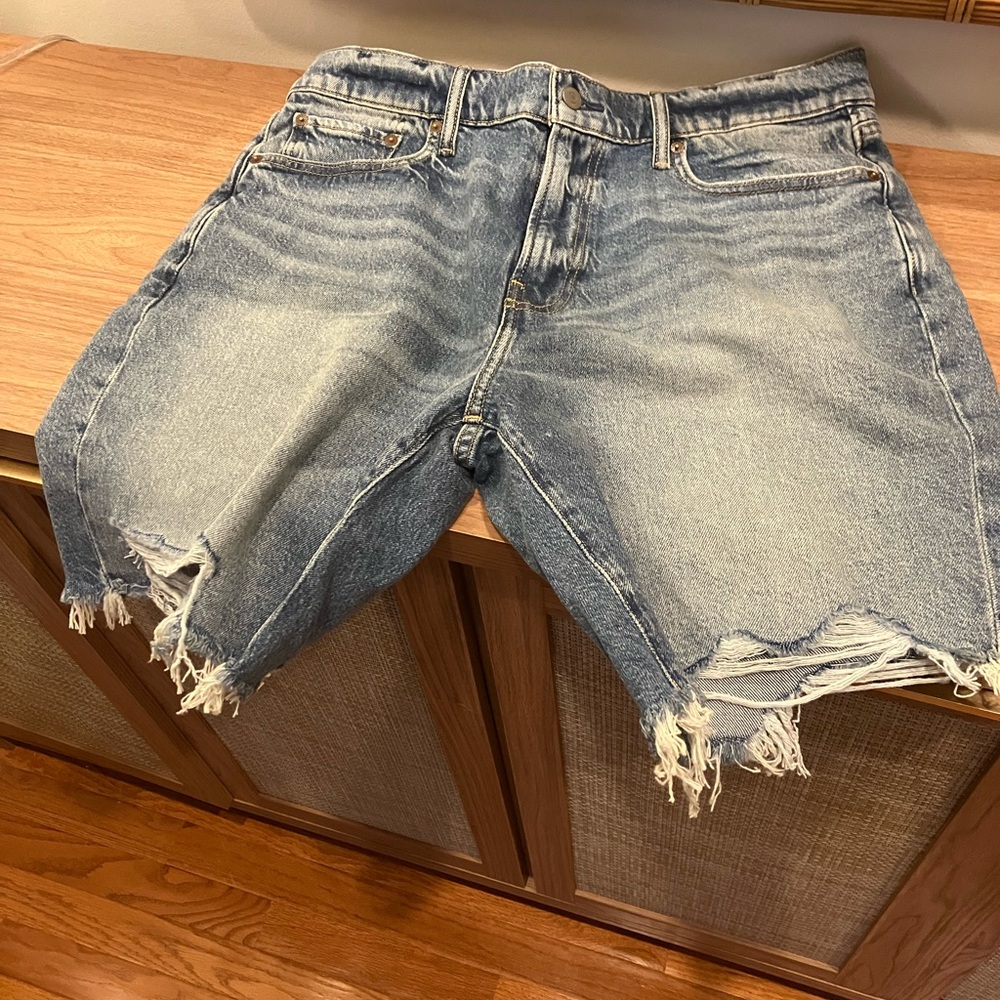 Lucky Brand Light Blue Distressed Cutoff Jean Shorts (brand new)